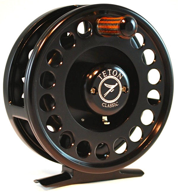 Teton #7 La fly reel in excellent condition ~ with teton zip clamshell ~  full cage